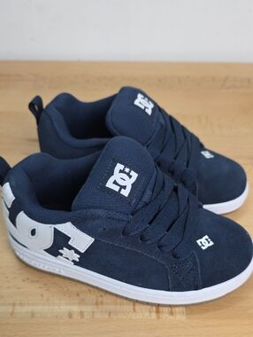 DC Kids US 1 Navy and White Skate Sneakers
